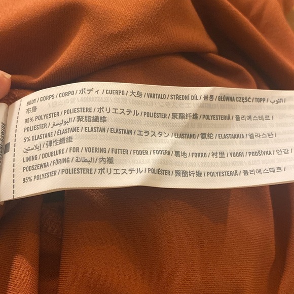 Abercrombie & Fitch V-Neck Long Sleeve Bodysuit - Picture 4 of 4